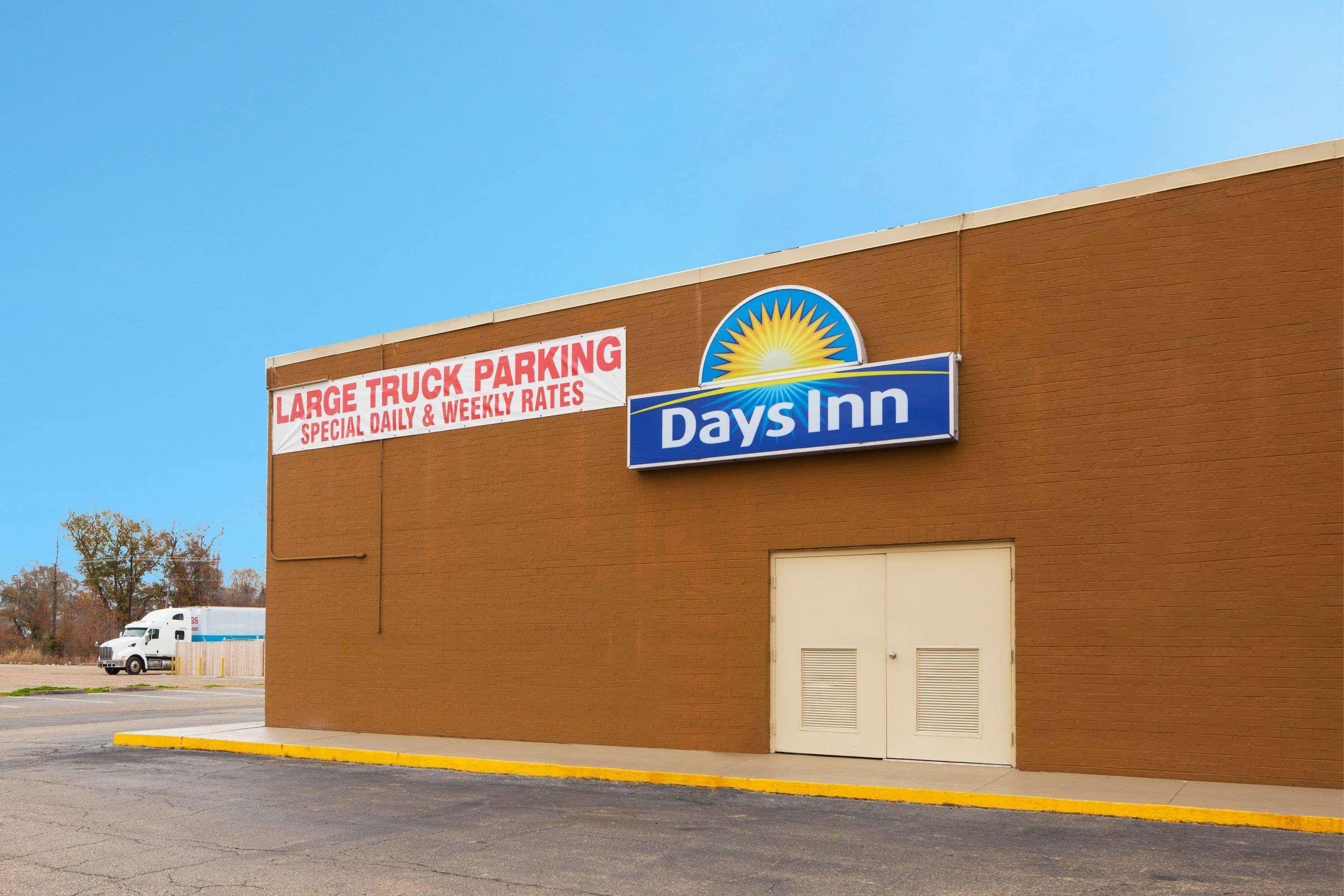 Days Inn Lafayette/University Екстер'єр фото